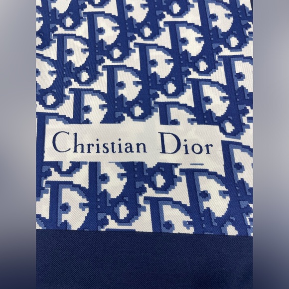 Christian Dior Scarf - Picture 2 of 5